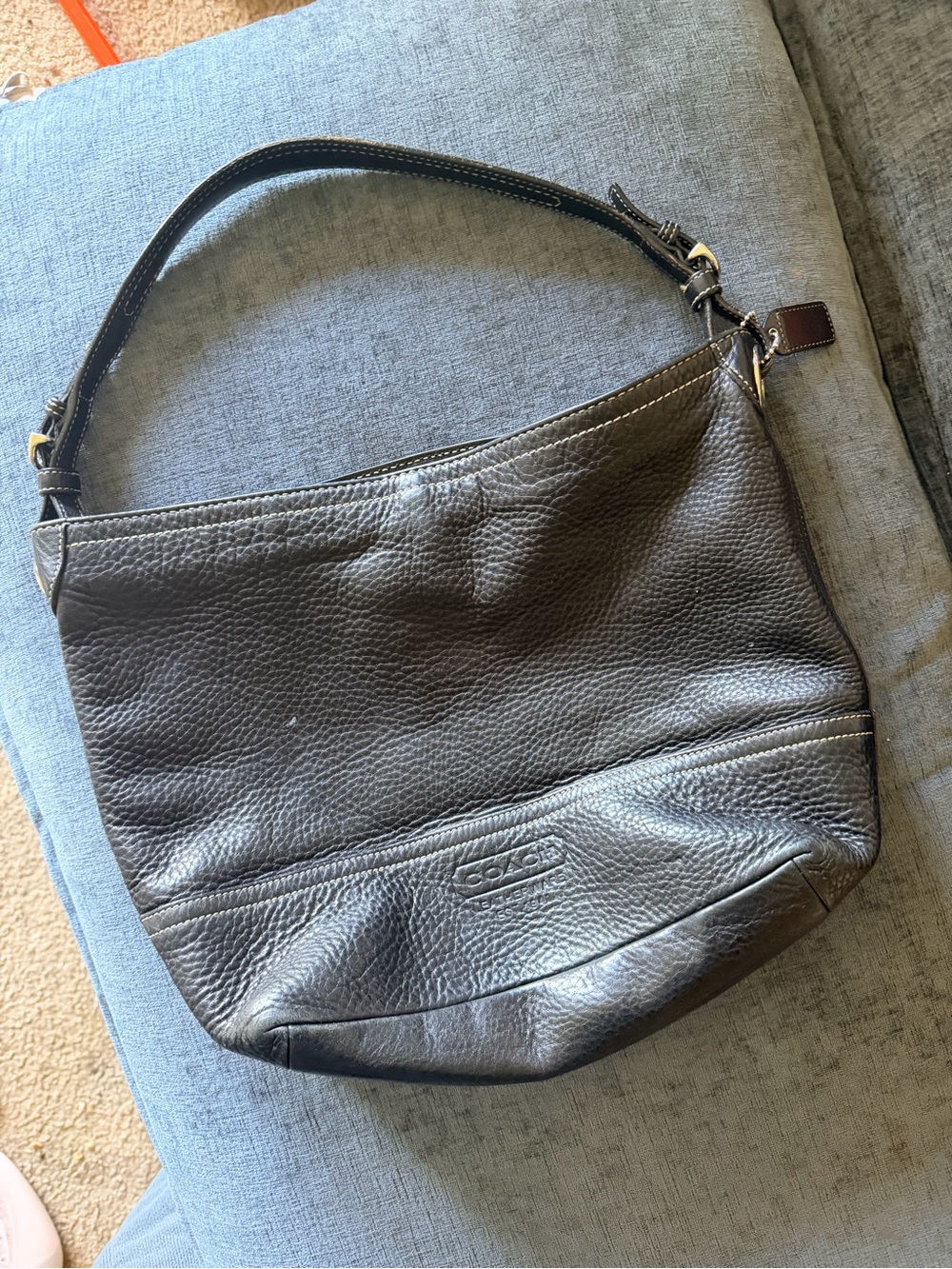 Coach 5715 Pebbled Leather Shoulder Hobo